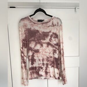 PrettyLittleThing Pink, brown and white tie dye long sleeve top. like new! sz 6
